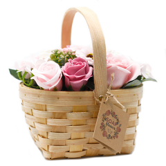 DeeWeeBouquet de fleur de savon Rose - Panier en Osier (18x15x10 cm)